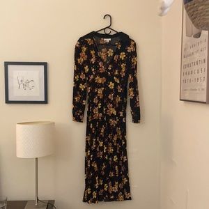 Topshop floral long sleeve dress, size US 4